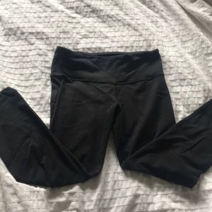 cropped lululemon leggings
